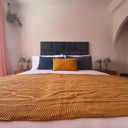 Anita Apartment